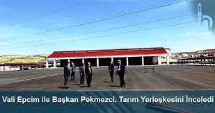 Vali Epcim Ile Baskan Pekmezci Tarim Yerleskesini Inceledi 2020 Tarim Baskanlar Veterinerler