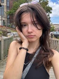 Violetta Palmer - Free pics, galleries & more at Babepedia