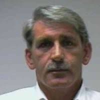 50+ perfiles de «Bumbico»