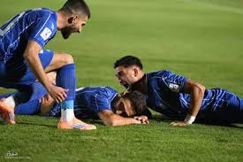 منیر الحدادی مچ هم تیمی‌اش را گرفت +عکس - پارس فوتبال