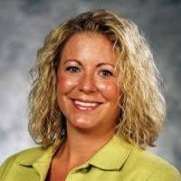 Melissa Sauer's Instagram, Twitter & Facebook