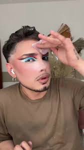 Maquiladoras de muher ❤️🫶🏻💄✨ , #makeup #maquillaje #edsongonzalezmakeup  #like #maquillajeprofesional