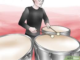 Alat musik perkusi adalah alat musik yang dimainkan dengan cara digoyang, dipukul, ditabuh meggunakan tangan kosong maupun alat sehingga alat musik tersebut bergetar dan menghasilkan. 3 Cara Untuk Memilih Alat Musik Wikihow