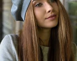 Merino Wool Beret in Red, Spring French Accessory for Her, Valentine's  Beret