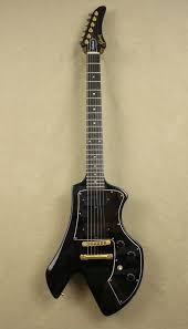 1985 Gibson Futura Or Is It The Corvus Vintage Guitars Guitar Design Gibson Guitars