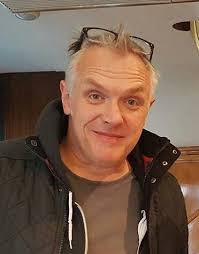 ปักพินโดย Julia Mcsweeney ใน Greg d