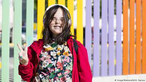 National down syndrome society (ndss) is a nonprofit organization that offers information and support to individuals with down syndrome and their families. Alt Werden Mit Down Syndrom Wissen Umwelt Dw 21 03 2019