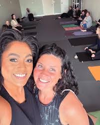 Heather Farver's Instagram, Twitter & Facebook