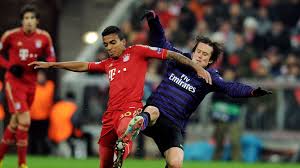 Luiz gustavo dias is a brazilian professional footballer who plays as a defensive midfielder for süper lig club fenerbahçe. Bayern Munich Midfielder Luiz Gustavo Interested In Arsenal Move Football News Sky Sports