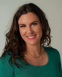 Cassandra Edward's Instagram, Twitter & Facebook