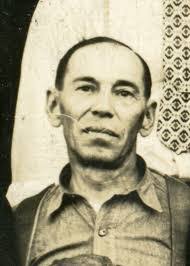 Abraham Rich's Instagram, Twitter & Facebook