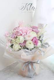 Pin By K La Florist On Flower Bouquet Luxury Flowers Flower Arrangements Flowers Bouquet