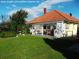 Häuser zum kauf in ungarn. Wohnhauser In Ungarn Csepreg Buk Anwesen Haus In Ungarn Buk