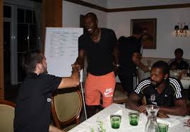 Atiba hutchinson fifa 21 career mode. Atiba Hutchinson Futbol