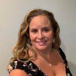 Debra Hege's Instagram, Twitter & Facebook