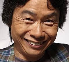 Estoy escribiendo un vídeo sobre mecánicas y sistemas de videojuegos que  han sido patentadas (ergo blindadas) por empresas triple A. Llevo cuatro  páginas, por ahora solo he hablado de Nintendo. Esto me