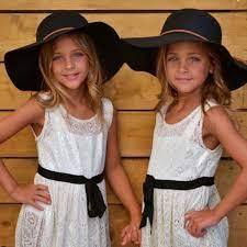 She mostly earns through her modeling projects, brand endorsements, etc. Einst Schonste Zwillinge Der Welt Sind Jetzt Instagram Stars So Sehen Ava Maria Und Leah Rose Clements Heute Aus Stars
