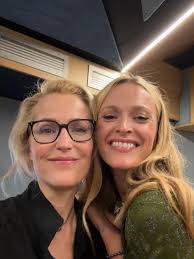 Hello Dear Gillian 💗 You are so beautiful ❤️ OMG most beautiful girl in  all the world 🌎!