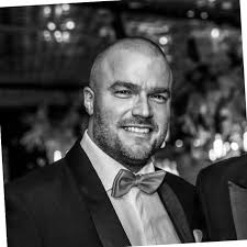 Explore the people profiles in Oxnard Location