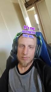 Travis Wheat's Instagram, Twitter & Facebook