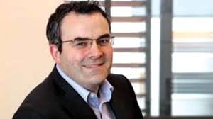 Article: Provide focused feedback and recognition: David Collings — People  Matters