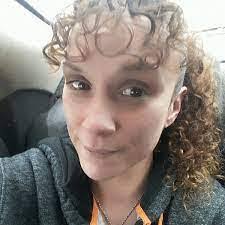 Jeanette Britton's Instagram, Twitter & Facebook