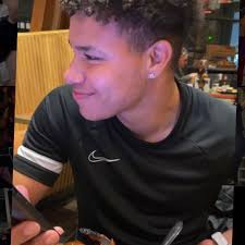 Hi all, so my A/C has stopped getting cold and was only gassed back in  September. I took it today to a garage to diagnose and they claimed the  system was fine