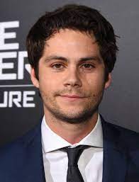 Dylan o'brien makes reporter blush by interviewing her! Jaqdksgaov2tm
