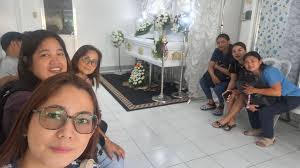 At the retirement reception of my cousin, Ate Malou (Justice Ma. Luisa  Padilla) at The Rizal Park Hotel, Manila. Congtulations, Ate Malou! My  nephews and nieces are following your steps 🥰