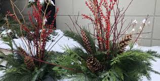 Dans votre salon, faites entrer la lumière avec les gold metallic branches de z gallerie. Comment Faire Un Pot En Sapinage Mjardiner