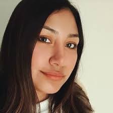 Liz Marin's Instagram, Twitter & Facebook