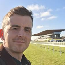 Robbie Martin (@RobbieMarti9)