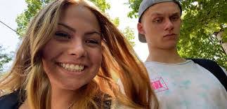 Zoe Higgins's Instagram, Twitter & Facebook