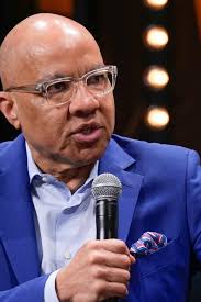 Darren Walker, president of Ford Foundation, will step down by the end of  2025