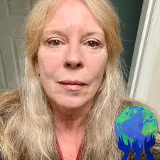 How you deal with slugs in your lettuce? 😕