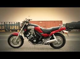 Yamaha released the fj1100 for model years 1984 and 1985. 1986 Yamaha Fzx 700 Fazer Yamaha Fazer Classic Bikes Cool Bikes