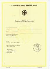 Ich werde aber in ca 1 woche 18 jahre alt ob du deutscher bist, hängt nicht vom besitz eines passes ab. Staatsburgerschaft Wikipedia