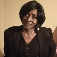 Tennille Anderson's Instagram, Twitter & Facebook