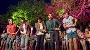 Yeah, we'll be doing what we do. One Direction Live While We Re Young By Yetzareth On Deviantart