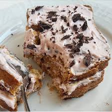 · preparare le fette biscottate in casa è più semplice di quanto non si immagini. Fette Biscottate Inzuppate Nel Caffe 39 Con Yogurt Greco Alla Fragola E Scaglie Di Fondente Un Tiramisu Sui Generis Cibo Idee Prima Colazione Ricette