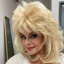 Patricia Gowen's Instagram, Twitter & Facebook