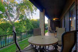 Need to spruce up your trees or step up your patio? River Remedy Cwc110 Condo Apartment New Braunfels
