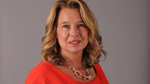 Sherri Kelly's Instagram, Twitter & Facebook