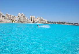 Apart fragata/san alfonso del mar/ crystal lagoonsamplio departamento, gran terraza con linda vista a la laguna, frente a la pirámide, 4dormitorios, 3baños, 2 estacionamientos privados, cuenta además con calefacción central, parrilla a gas, cerradura digital para código de acceso, wifi + tv cable. World S Largest Swimming Pool San Alfonso Del Mar Unusual Places