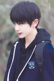 Saat memutuskan memberikan pakaian sebagai hadiah, bunda juga perlu paham betul ukuran yang. 170 Best Obsessed With Heart Ideas Cute Boys Ulzzang Kids Ulzzang Boy