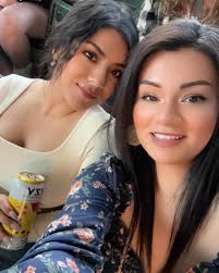 Yolanda Botello (@flowconyoliz) · Des Plaines, IL