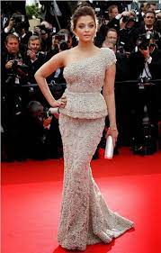 Maybe you would like to learn more about one of these? Aishwarya Rai Bachchan Outfits At Cannes Film Festival Aishwarya Rai Cannes Aishwarya Rai Bachchan Designer Dresses Indian