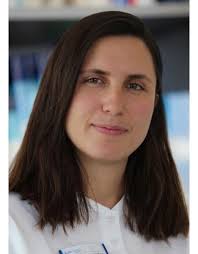 ˈsɐ̃tus futʃiˈbɔw ˈklubi ()), commonly known simply as santos or santos fc, is a brazilian sports club based in vila belmiro, a bairro in the city of santos.it plays in the paulistão, the state of são paulo's premier state league, as well as the brasileirão, the top tier of the brazilian football league system. Dr Med Monica Santos Santos In 80639 Munchen Fa Frauenheilkunde Und Geburtshilfe