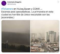 De acuerdo con trabajadores que laboran en la construcción, debido a la tolvanera se rompieron ventanas y se levantaron láminas en algunos hangares en la antigua base militar de santa lucía. 3lh Bffjigdrem