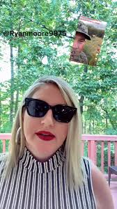 Desiree Roberts (@desiree.drob)